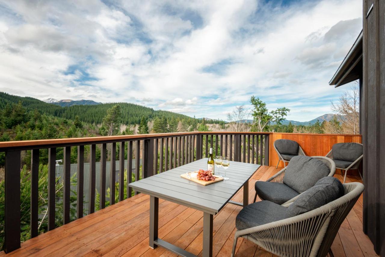 'Love' Hanmer Couples Retreat Limited Hanmer Springs Bagian luar foto