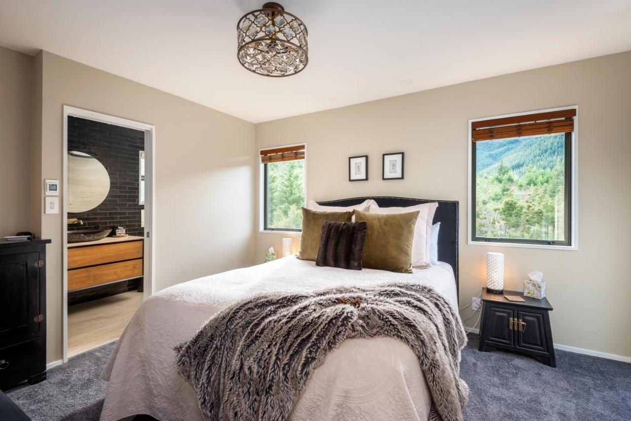 'Love' Hanmer Couples Retreat Limited Hanmer Springs Bagian luar foto