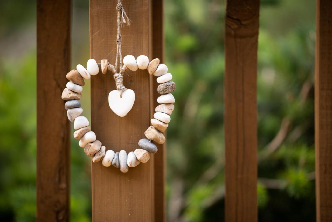 'Love' Hanmer Couples Retreat Limited Hanmer Springs Bagian luar foto